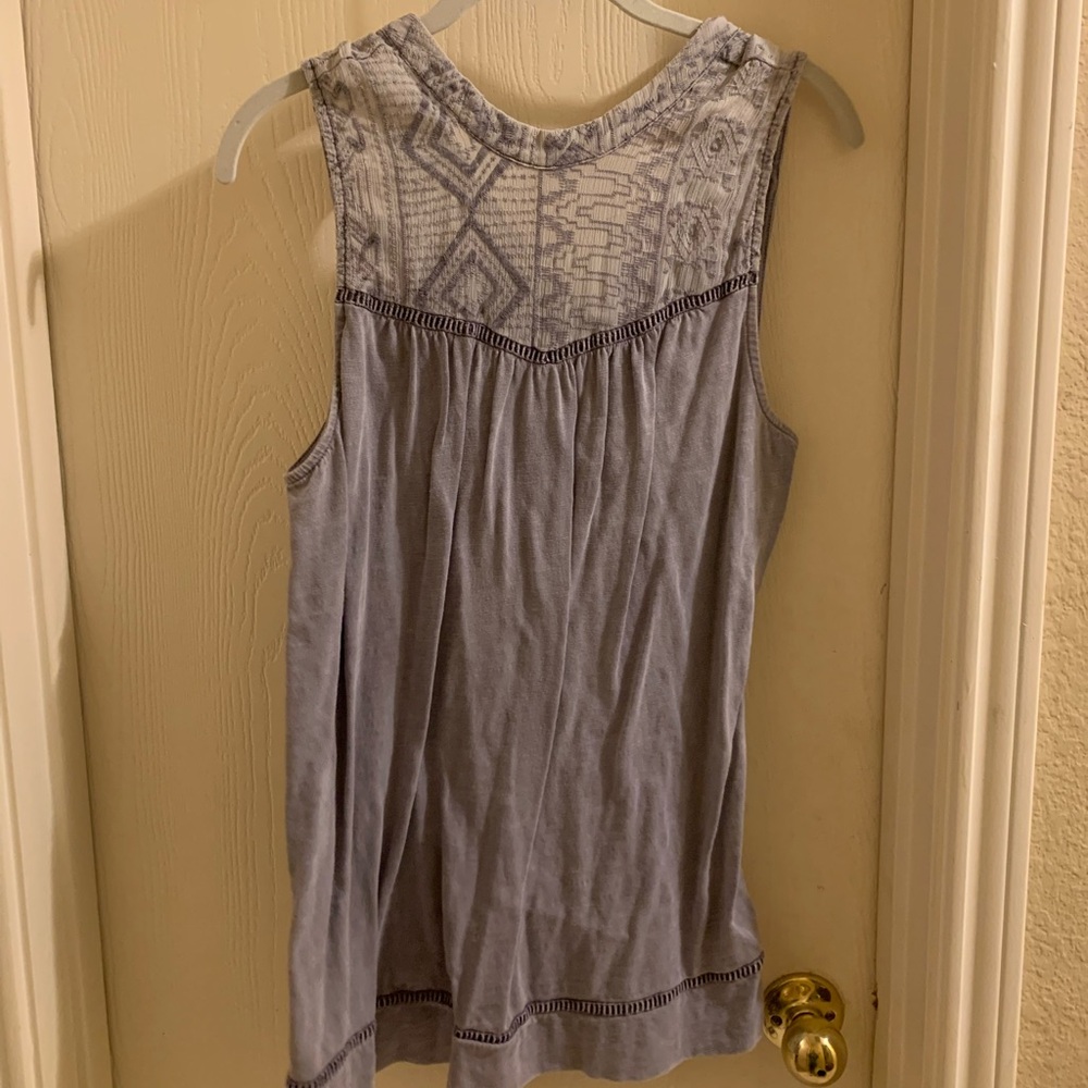 Women's Sleeveless Top in Light Blue, no size listed but fits as S-M.